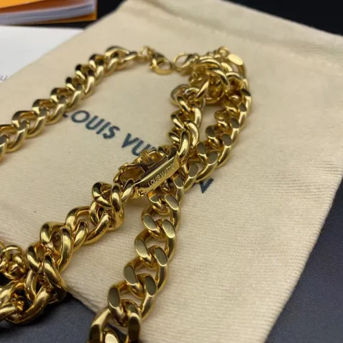 Logo necklace bracelet