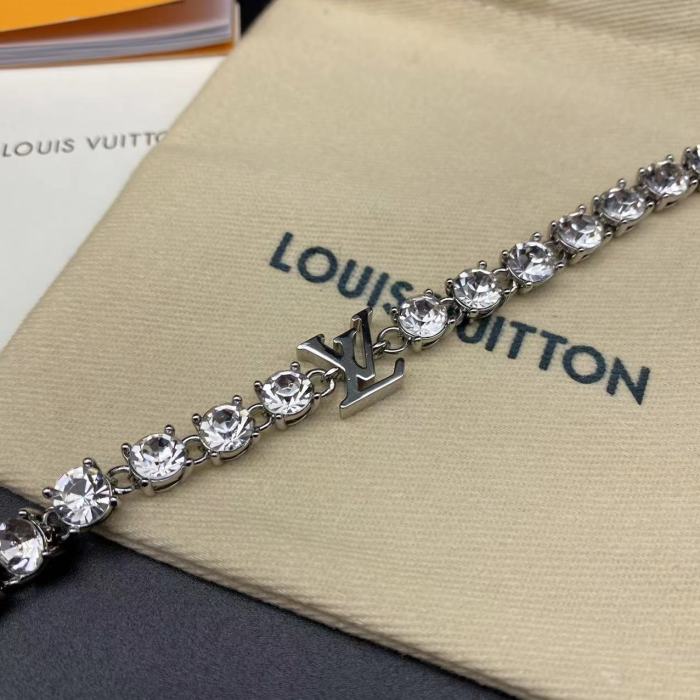 Full diamond bracelet four leaf clover relief logo