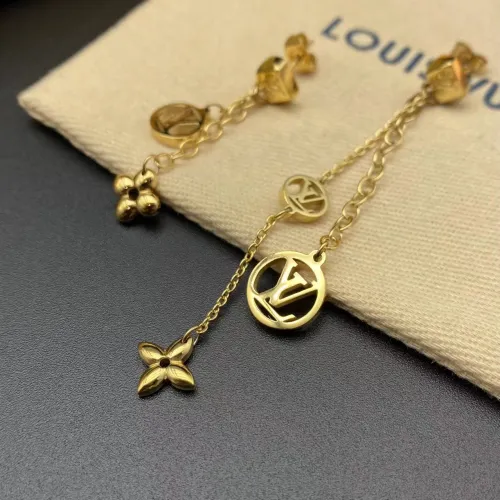 Gold flower three-dimensional Pendant Long chain earrings earrings