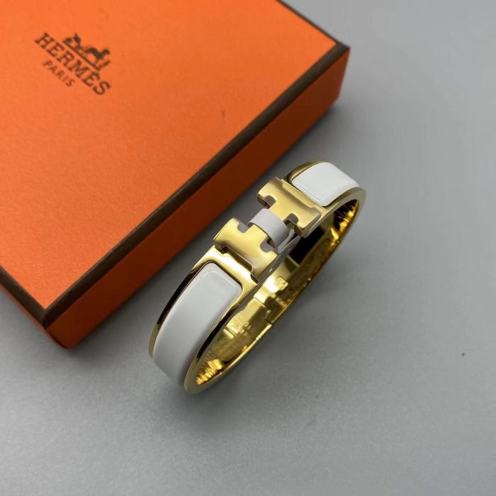 Multicolor letter H logo Bracelet