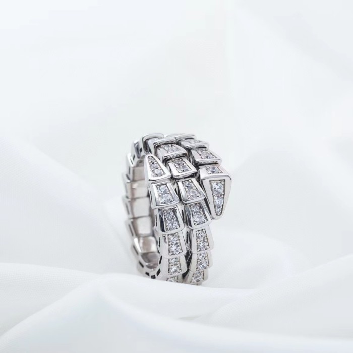 Three layer serpentine ring