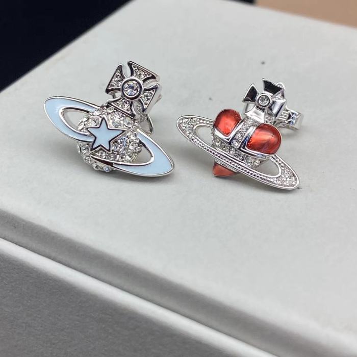 Red crooked heart earrings/blue shooting star earrings