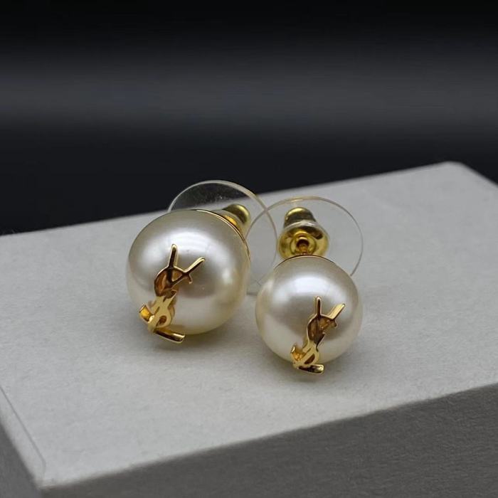 YS home pearl stud earrings