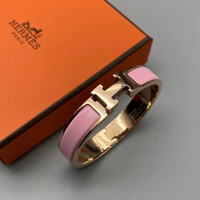 Multicolor letter H logo Bracelet