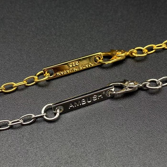 Rose Pendant Necklace