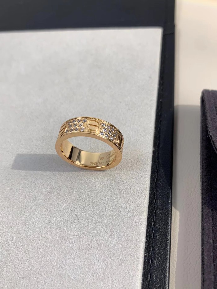 6mm tricolor V gold three row full diamond ring