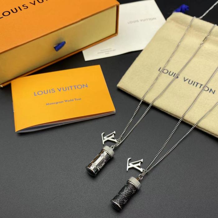 Small bottle Pendant Necklace