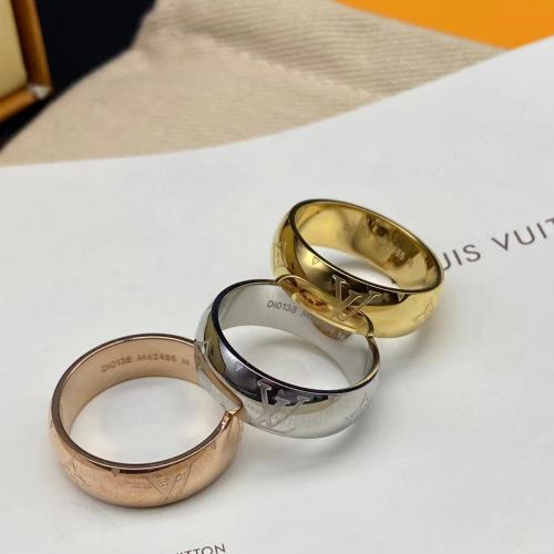 Embossed old flower logo ring
