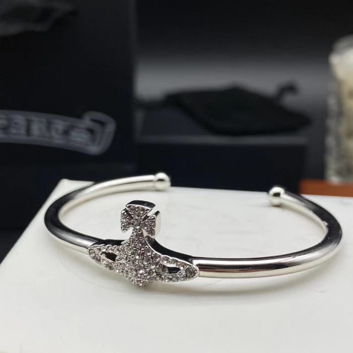 Classic Star gem bracelet