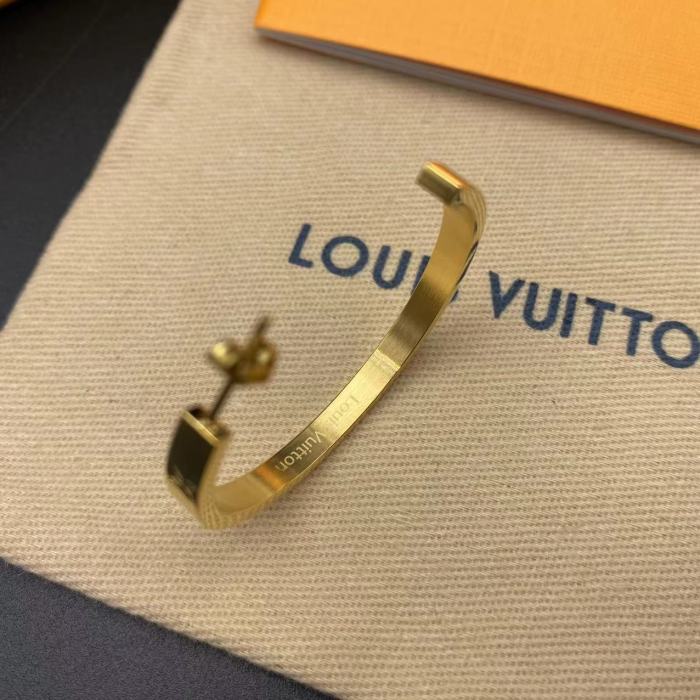 Gold semicircular Earrings