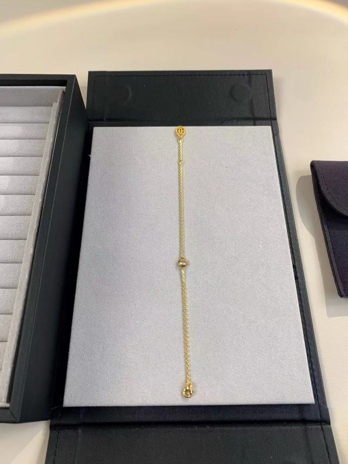 Single Diamond Fine Bracelet