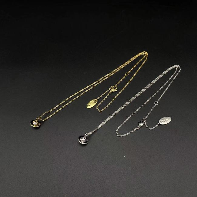 Mini Pearl Saturn Necklace