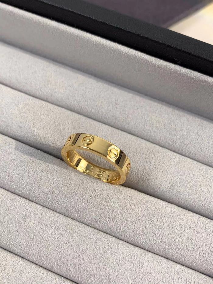 4mm smooth tricolor V gold ring
