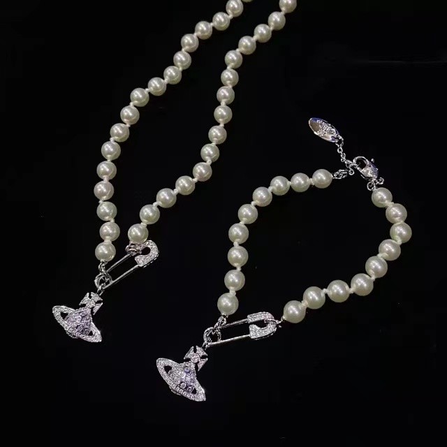 Pearl pin necklace/bracelet