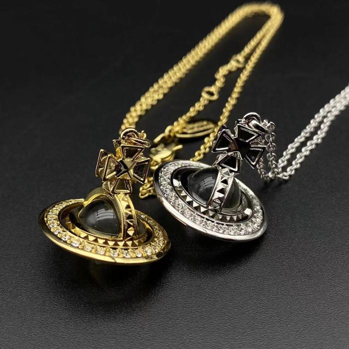 Medium Flying Necklace