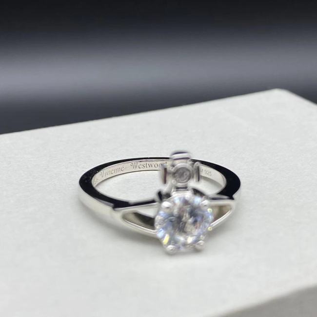 West Pacific Queen Planet diamond ring