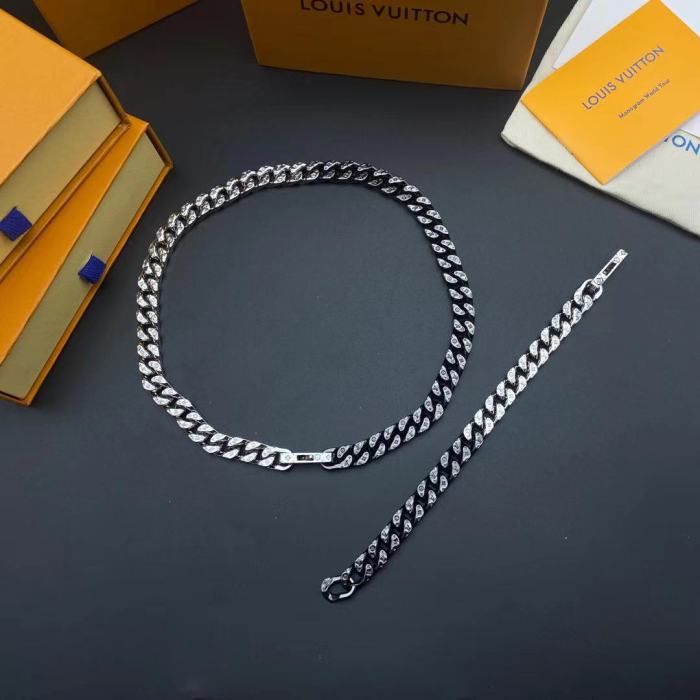 LV阴阳钢手链项链合集