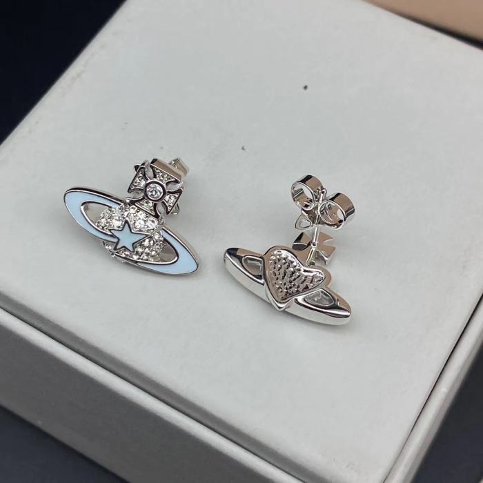 Red crooked heart earrings/blue shooting star earrings