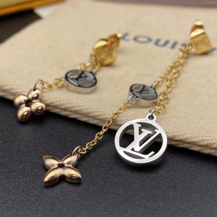 Flower three-dimensional Pendant Long chain earrings earrings