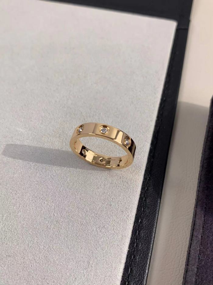 4mm smooth tricolor V gold full diamond ring