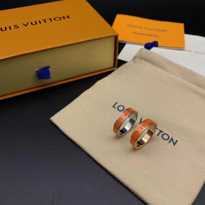 Colorful steel V gold ring