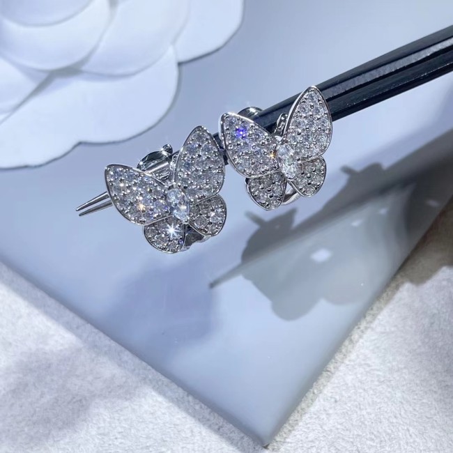 Four-leaved grass earrings, butterfly inlaid with diamonds