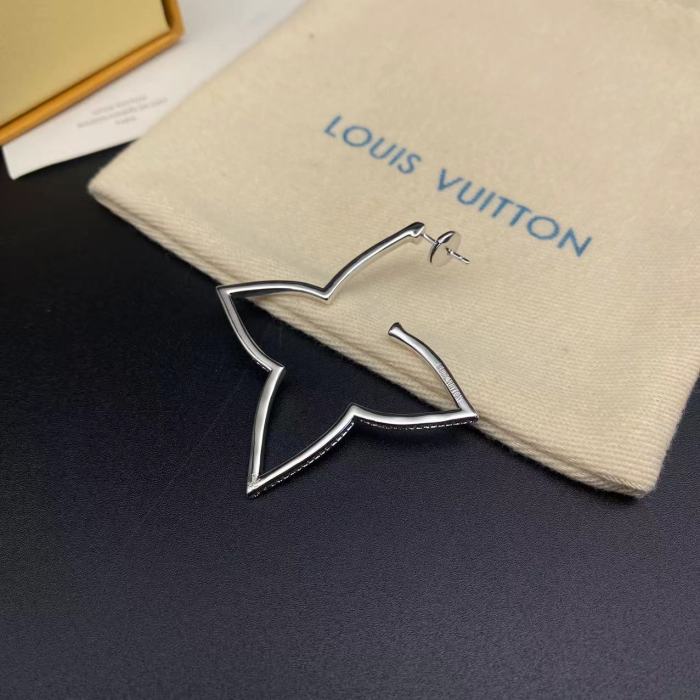 Hollow Clover Earrings