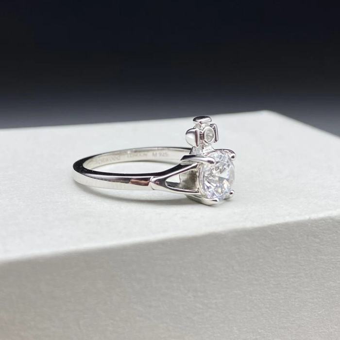 West Pacific Queen Planet diamond ring