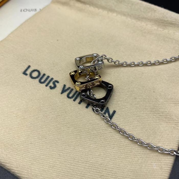 Three in one pendant logo embossed necklace