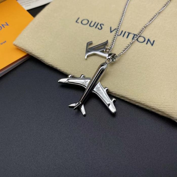 Small plane Pendant Necklace