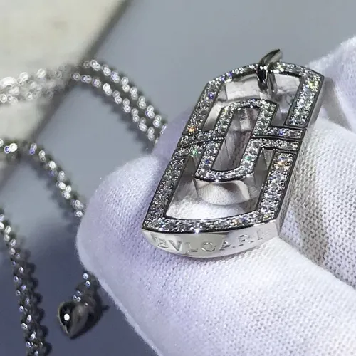 Paper clip Necklace
