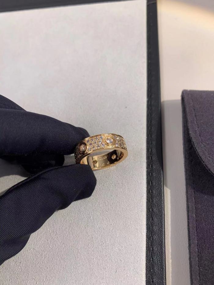 6.5mm tricolor V gold three row full diamond ring