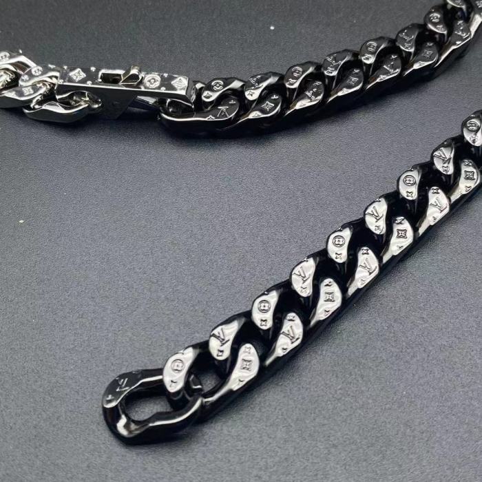 LV阴阳钢手链项链合集