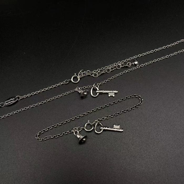 Key bracelet/necklace