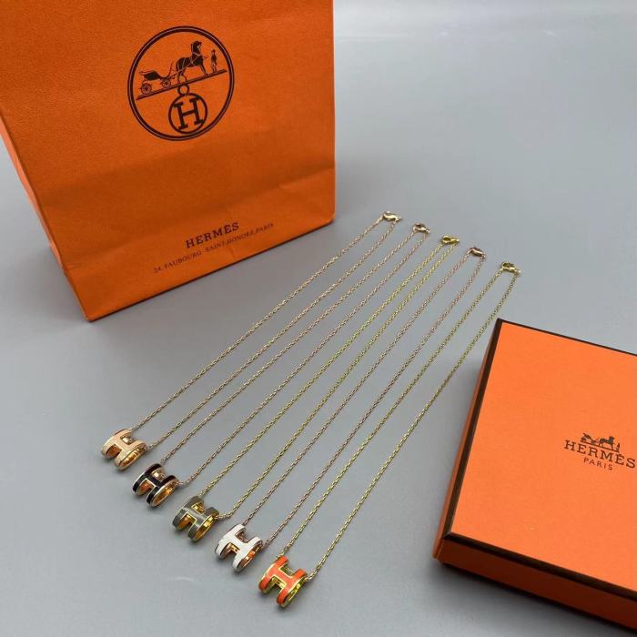 Multicolor letter H Logo Necklace