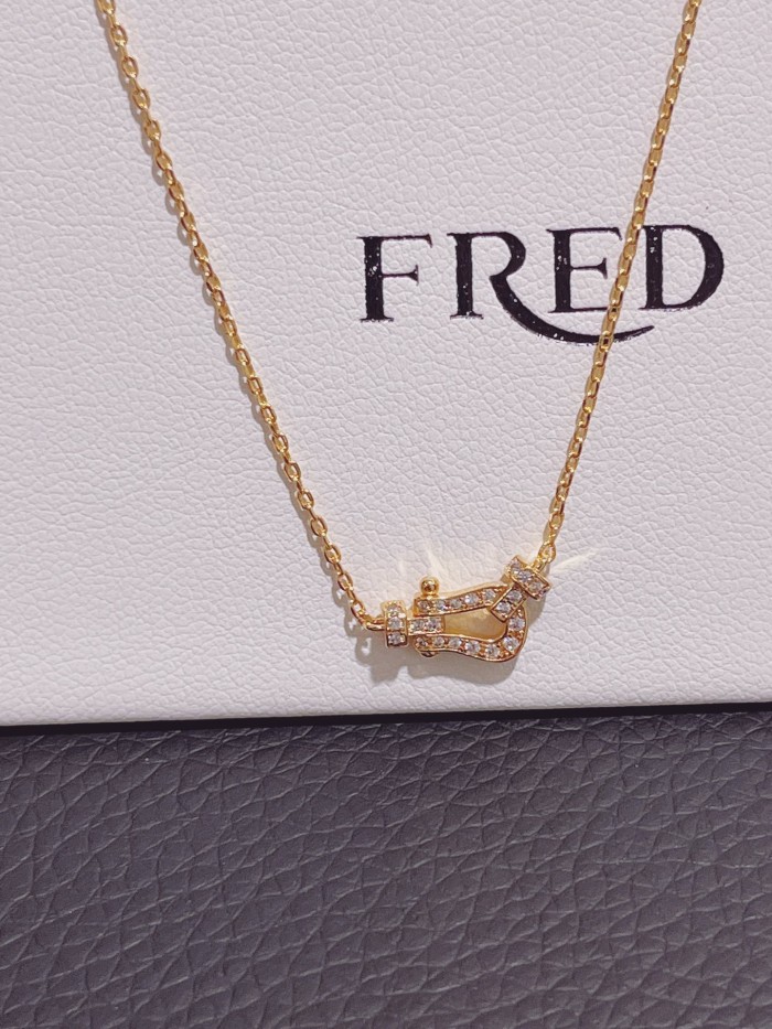 Mini diamond necklace