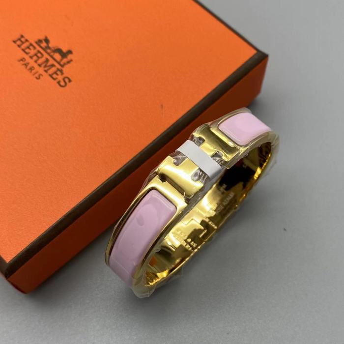 Multicolor letter H logo Bracelet