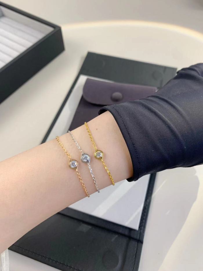 Single Diamond Fine Bracelet