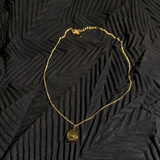 Pearl necklace XiaoXiangfeng Instagram hit Internet red with the same hot pendant necklace