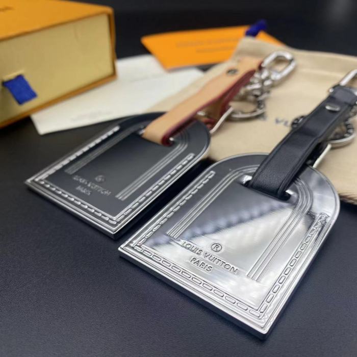 Logo couple key chain