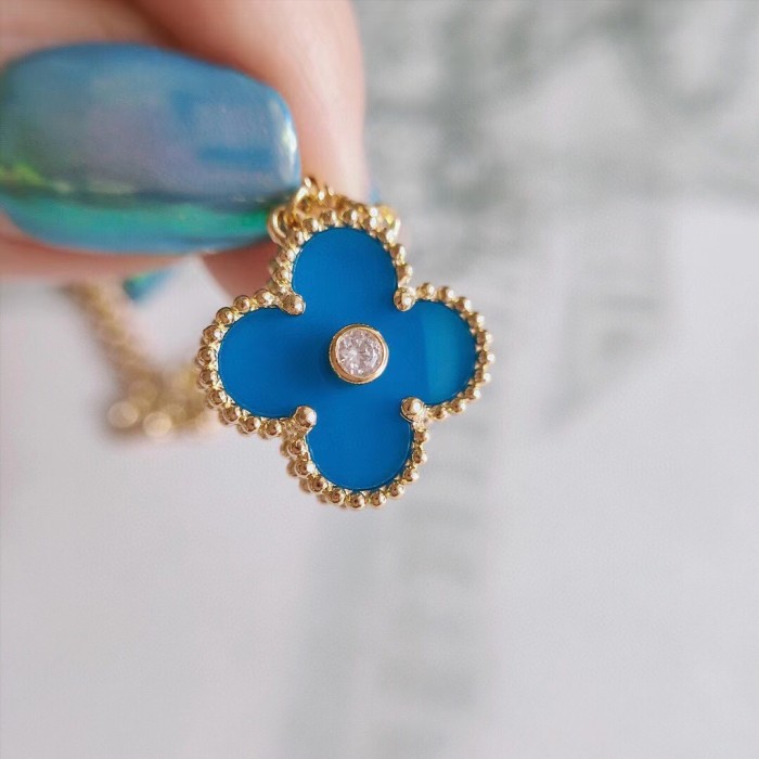 Diamond Four Leaf Grass Necklace