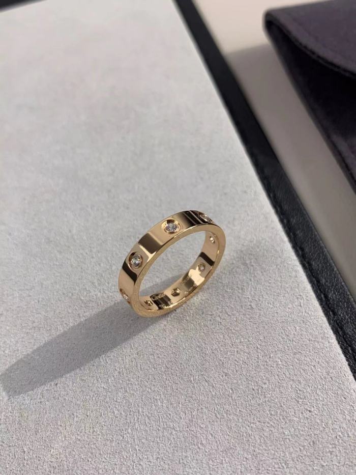 4mm smooth tricolor V gold full diamond ring