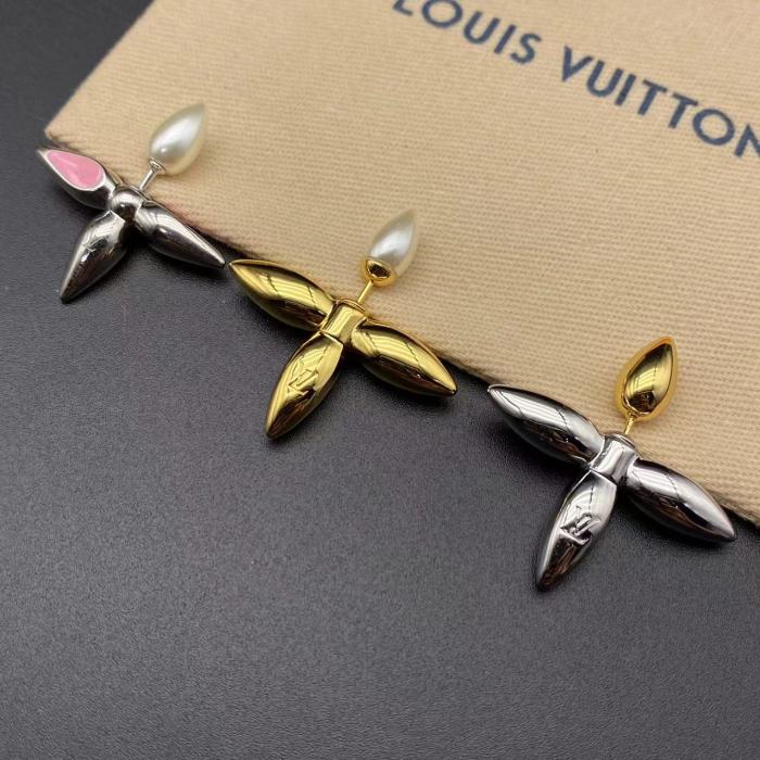 Water drop pearl earrings