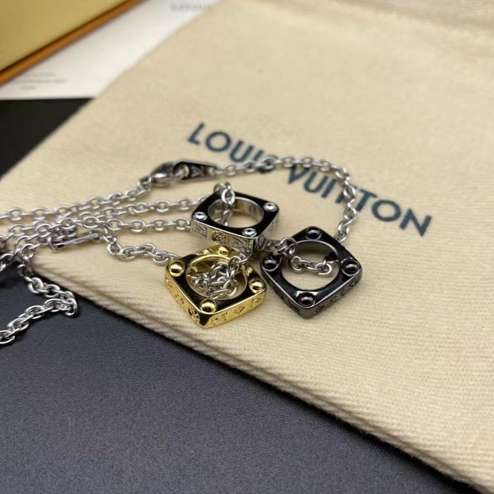 Three in one pendant logo embossed necklace