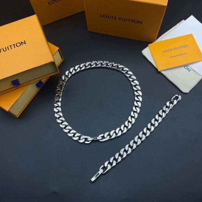 LV钢铁手链项链合集