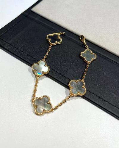 5 Flower Four Leaf Grass Bracelet