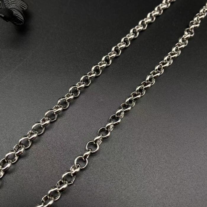 West Queen paper clip pendant necklace