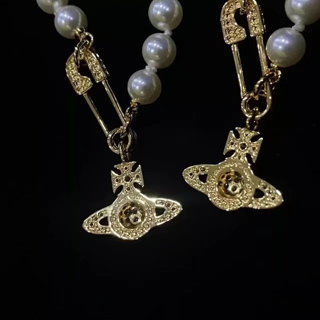 Pearl pin necklace/bracelet