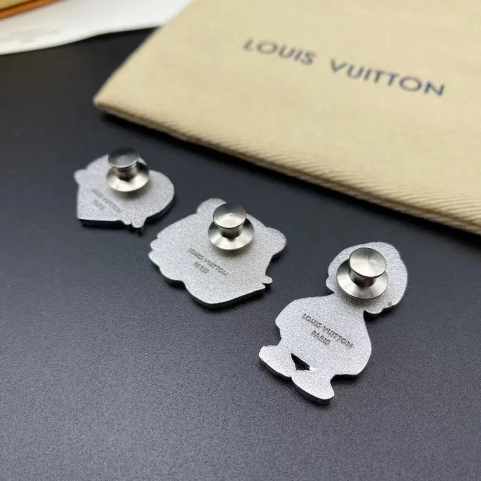 3 in 1 brooch