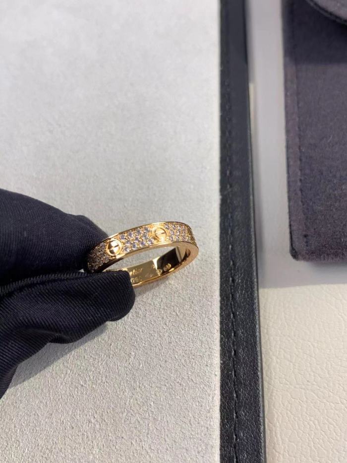 4mm Tri Color V gold three row full diamond ring